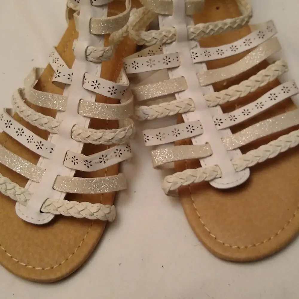 NWOT So Girl’s Size 5 M Gladiator Sandals Zip Back Beachball White